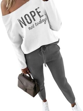 chicme White Crewneck Top and pant set